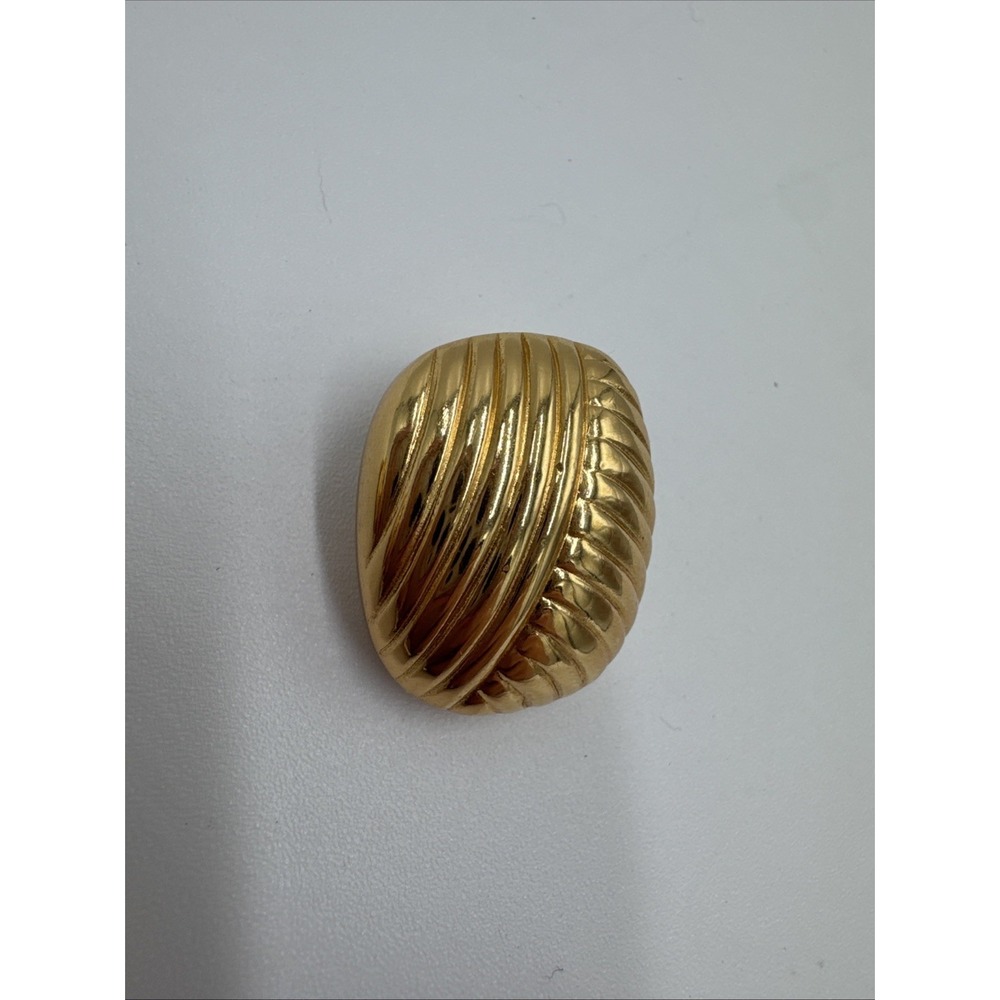 Vintage Christian Dior Clip On Earrings Gold Tone Ribbed Statement Signed - Picture 5 of 15